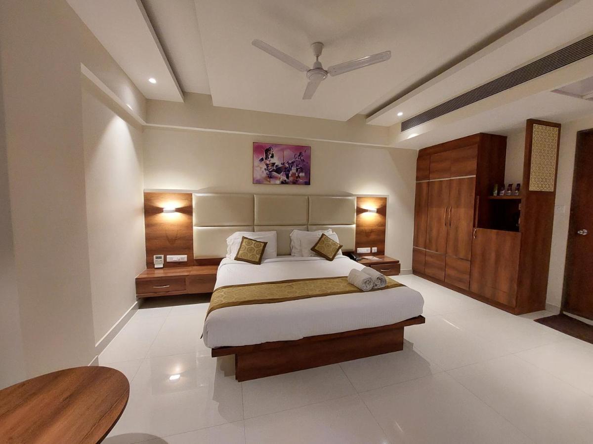 Hotel Tranquil Manipal Eksteriør billede