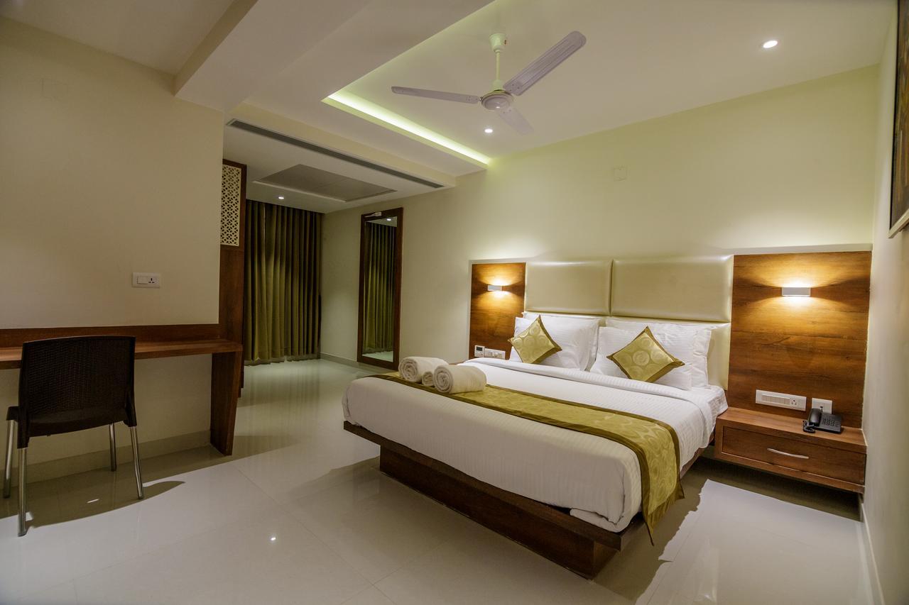 Hotel Tranquil Manipal Eksteriør billede
